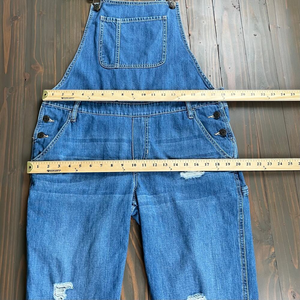 Gap Outlet Distressed Blue Denim Racerback Utility Bib Ripped Crop Overalls L - Picture 13 of 14